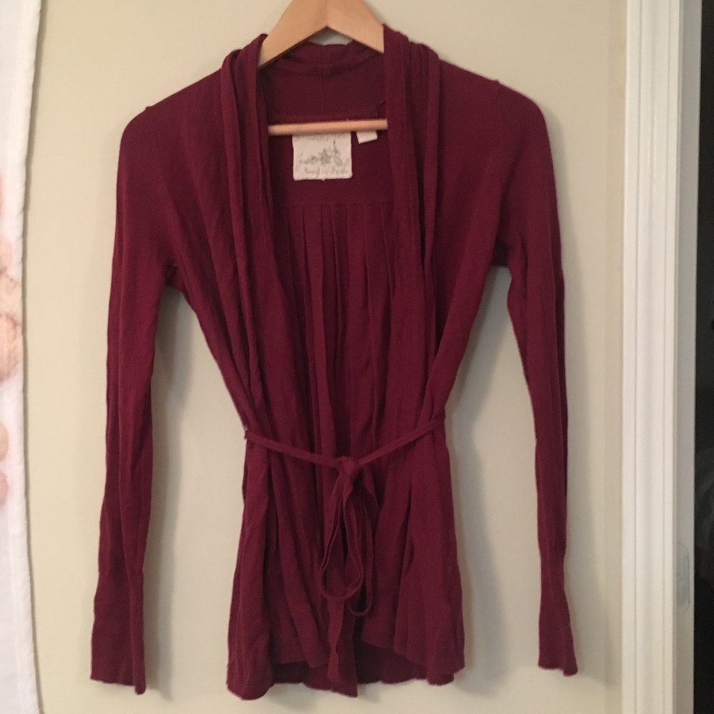 LAST CHANCE SALE!! BEAUTIFUL WRAP CARDIGAN!